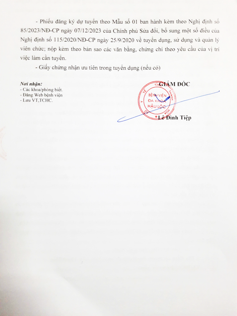 A document with a stamp

Description automatically generated